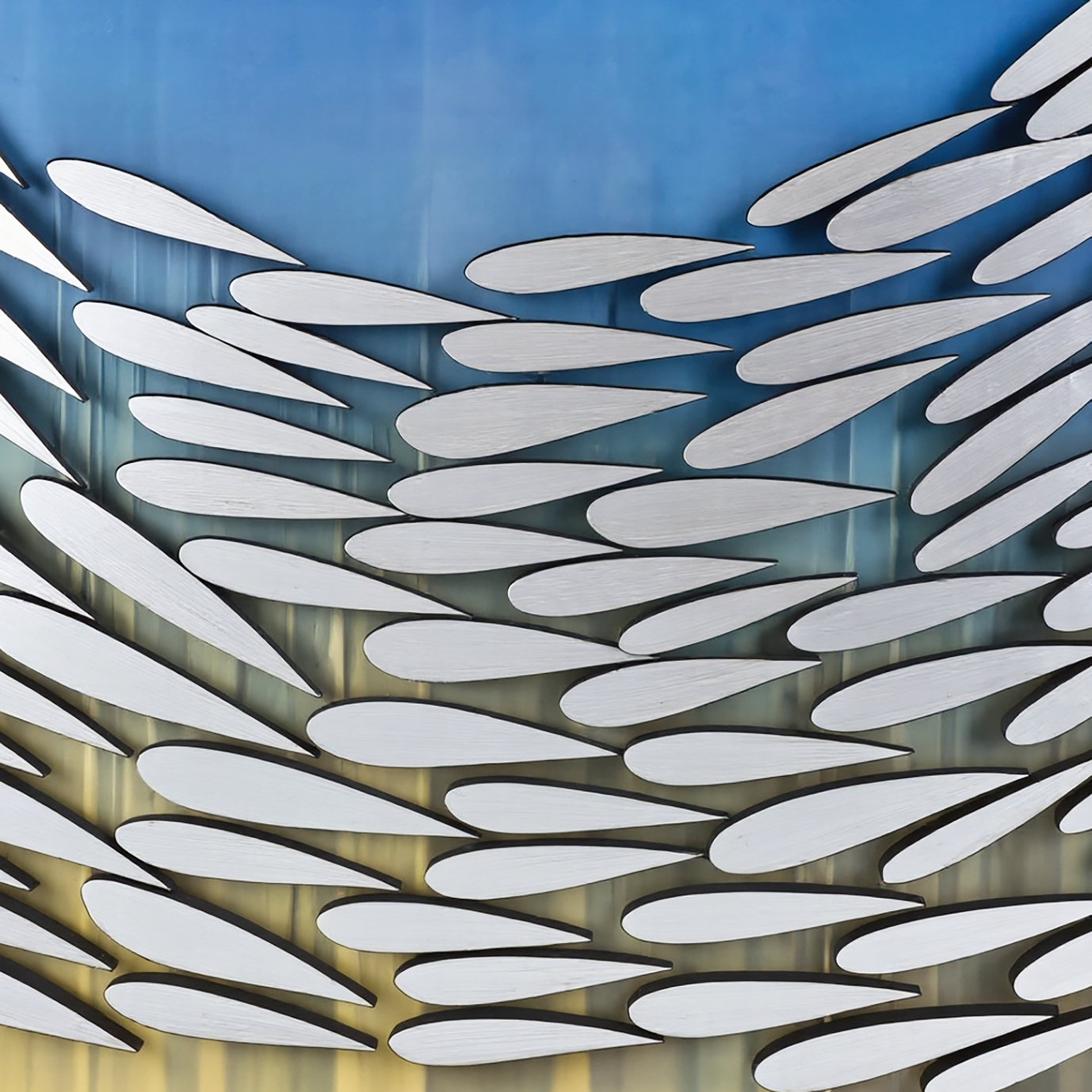 Fish Wave (R)