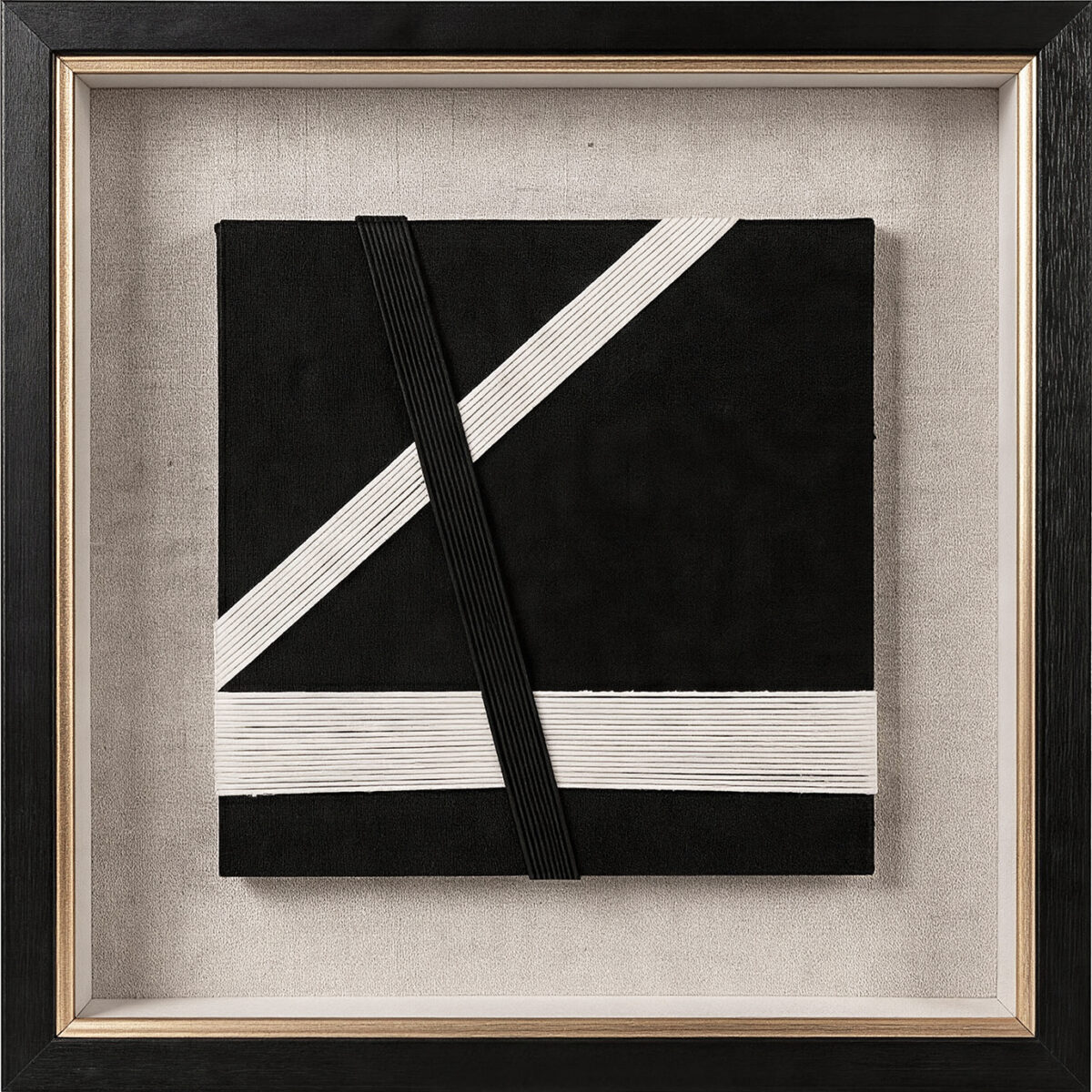 Cross String (W)
