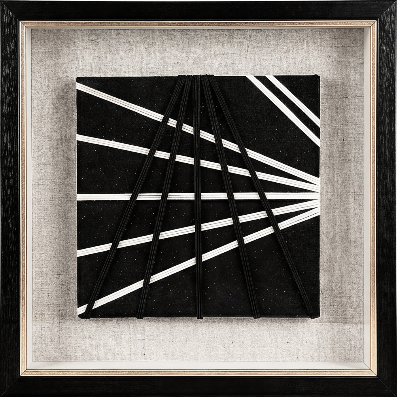 Cross String (N)